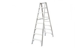 Step Ladder - 8'